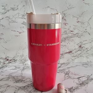 Starbucks x Stanley Philippines exclusive Berry 16oz